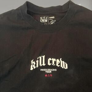Kill crew black and red shirt